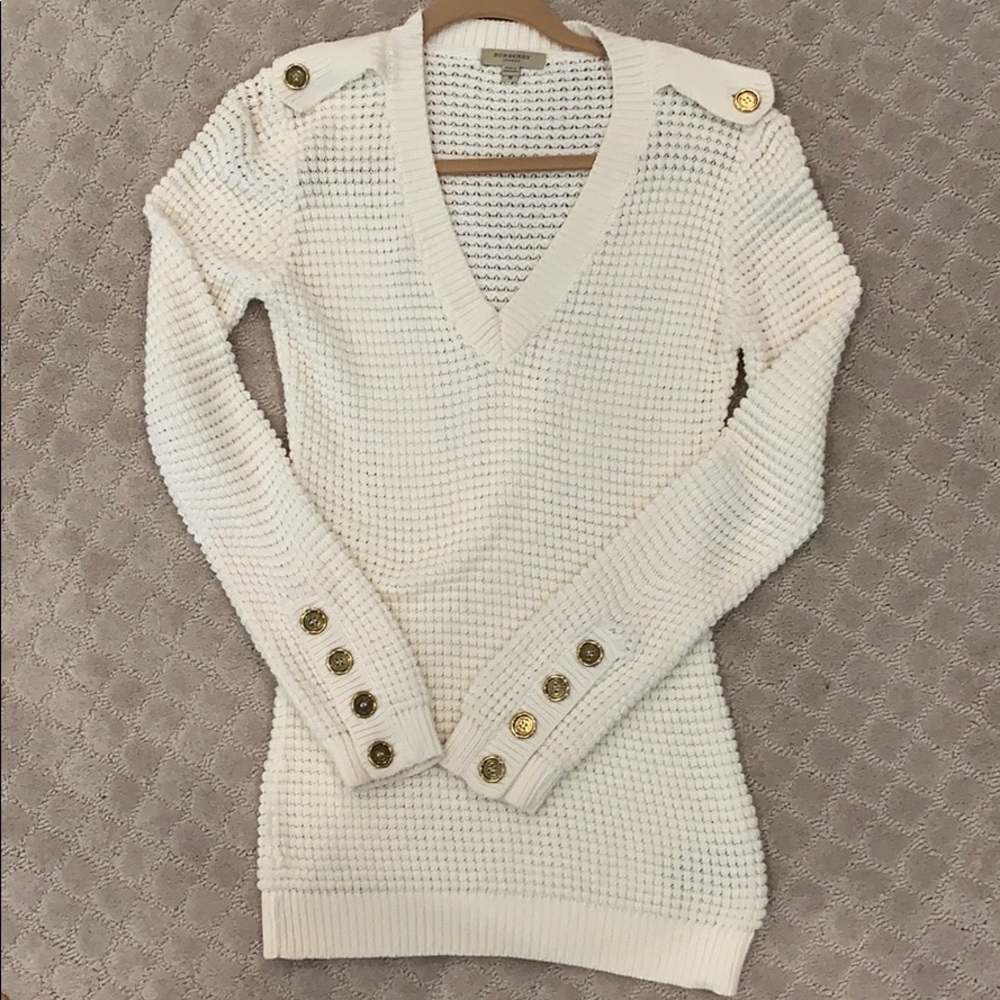 Burberry Off White sweater with button detail